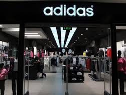 Дочірнє підприємство німецького виробника спортивного одягу і обладнання Adidas AG компанія «Адідас Україна» на 27 липня запланувало відкриття дисконт-центру в м Чернігів, пише   Новий торговий об'єкт стане першим в місті і розміститися за адресою: м