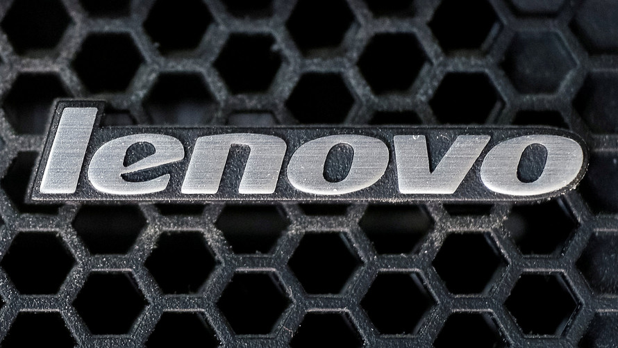 Новина про те, що за вказівкою китайського уряду в американські сервери вбудовують чіпи-шпигуни продовжувала пульсувати в п'ятницю, в результаті, під серйозним ударом виявилося пекінська компанія Lenovo Group Ltd