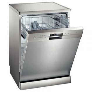 Можна назвати і пральні машини з програмою для виведення плям (2003), і холодильники з особливим антибактеріальним покриттям (2002), і посудомийні машини з прискореним циклом миття посуду (2006)