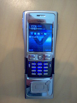 Nokia N91   Виробник   Nokia   серія   Nseries   Комунікації GSM 900/1800/1900, GPRS, EDGE   WCDMA Початок продажів Квітень 2006 Пов'язані моделі Nokia N91 8 Gb (Music Edition), Nokia N91-5 Тип смартфон   Форм-фактор   слайдер Розміри 113 × 55 × 22 мм Маса 160 г   Операційна система   Symbian   OS 9